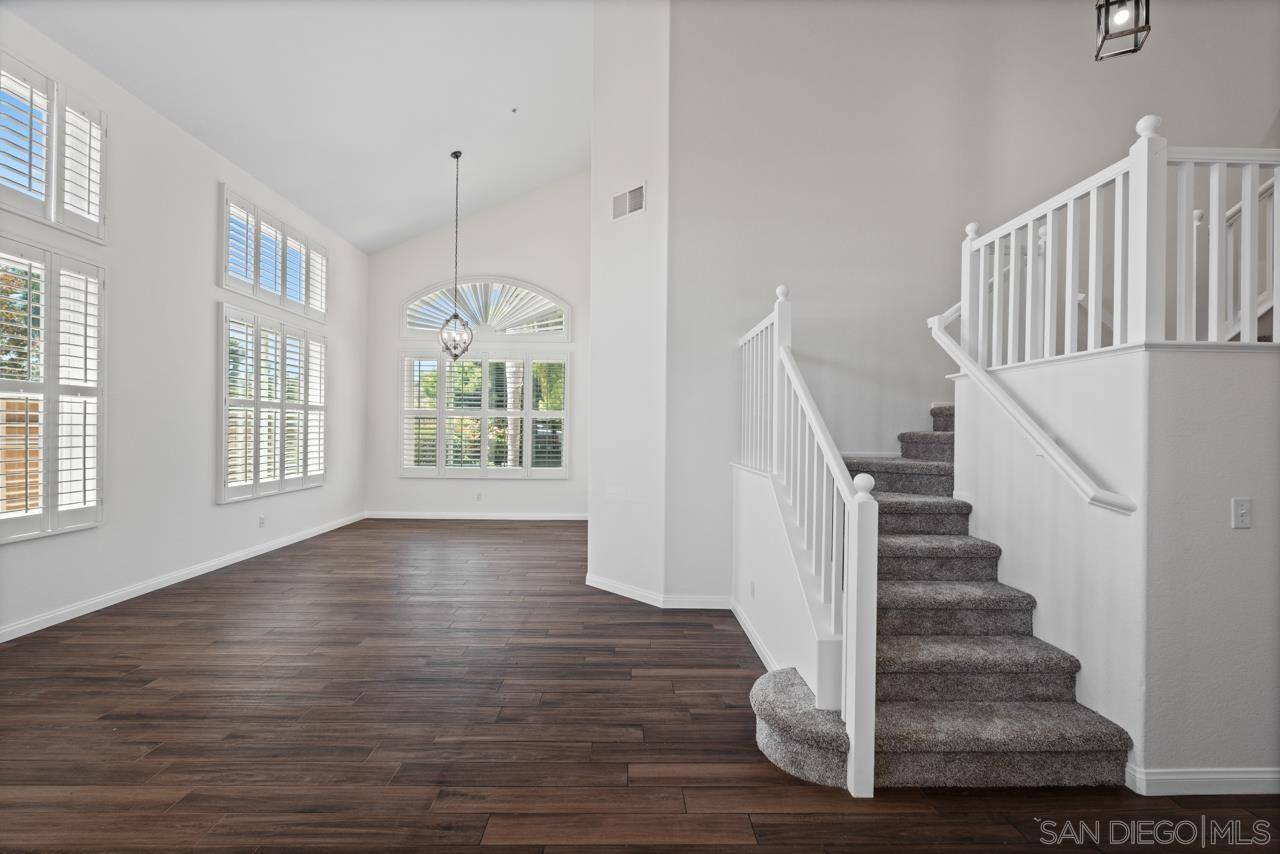 Spring Valley, CA 91977,9312 Francis Dr