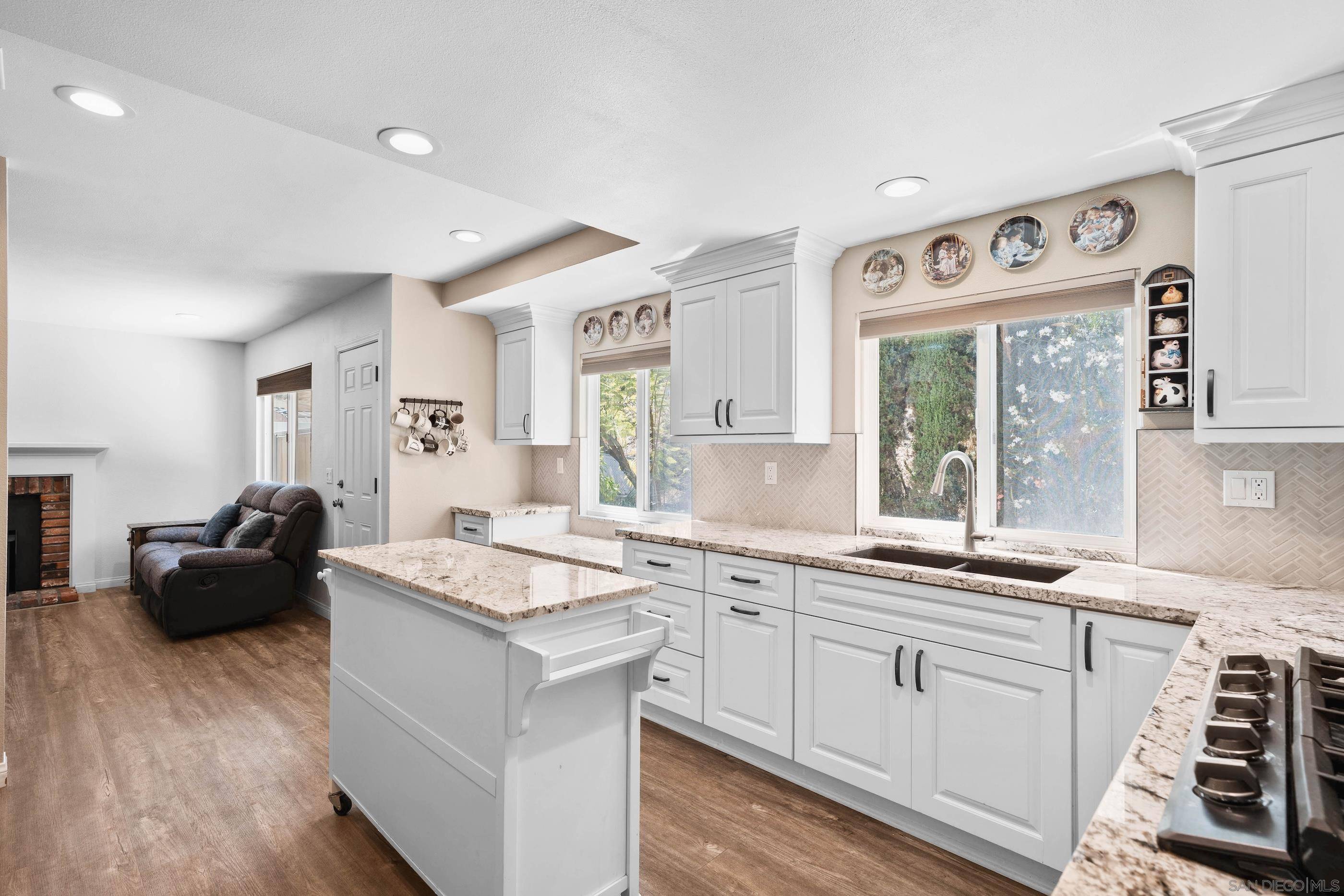 Lakeside, CA 92040,8885 Burkshire Pl