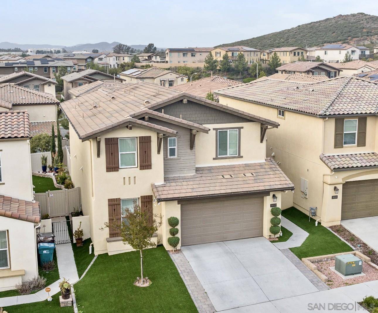 Murrieta, CA 92563,38512 Rosegate Pl