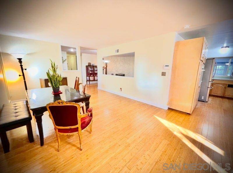 Bonita, CA 91902,5208 Glen Verde Dr