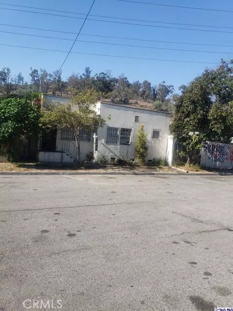 Lincoln Heights, CA 90031,165 N Avenue 18