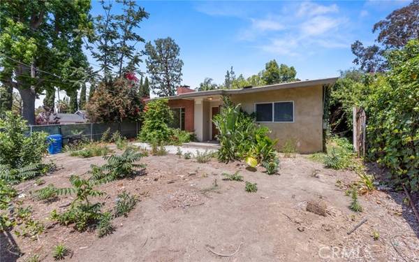 12527 Huston Street, Valley Village, CA 91607