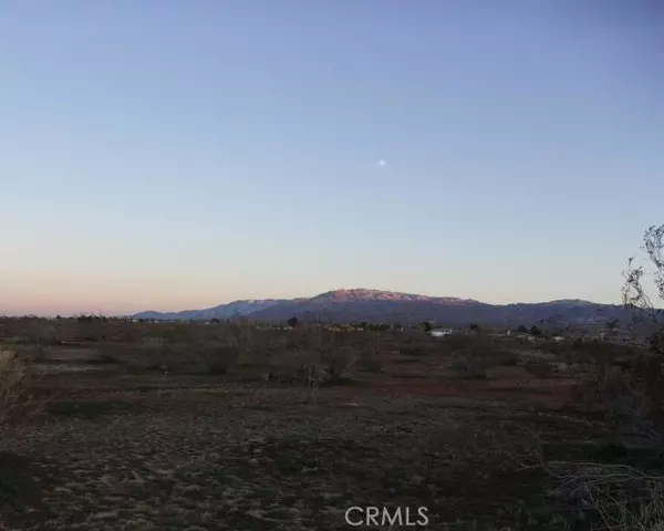 Apple Valley, CA 92307,11425 Central