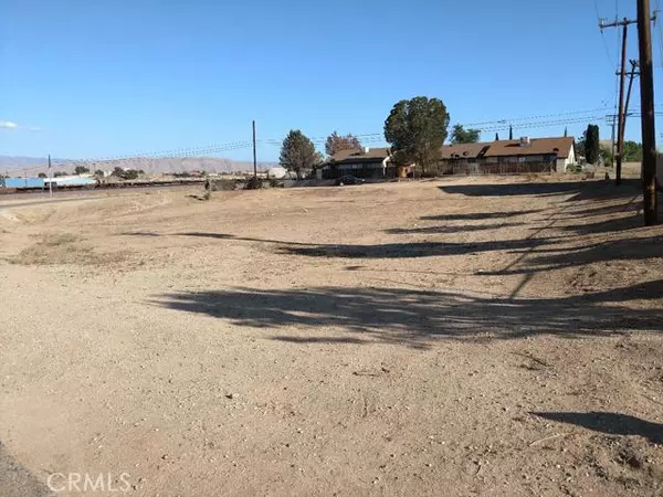 2 Outer Bear Valley, Hesperia, CA 92345