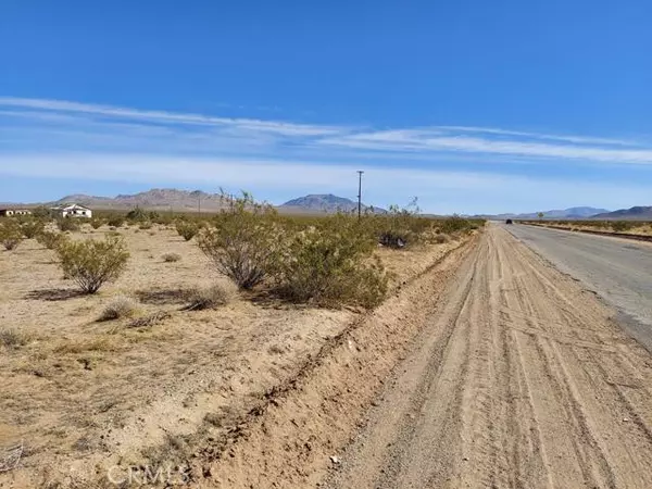 1 Camp Rock, Lucerne Valley, CA 92356