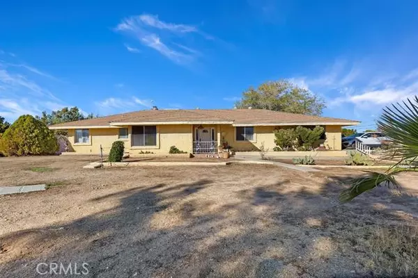 7740 3rd Avenue, Hesperia, CA 92345