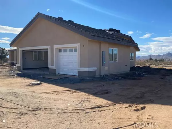 16910 Sycamore Ln. Road, Apple Valley, CA 92307