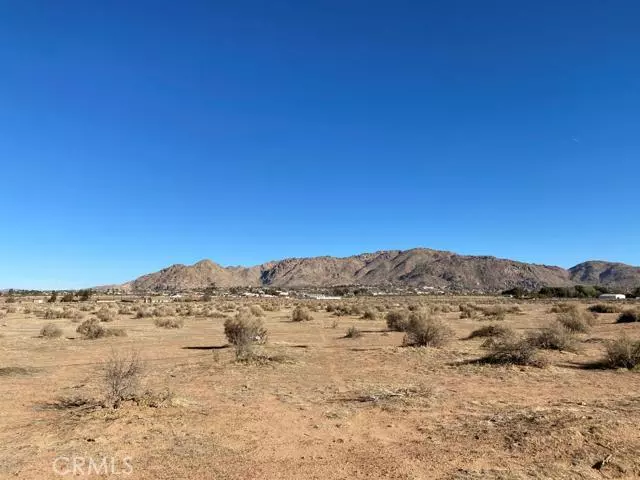 Apple Valley, CA 92307,0 Zuni