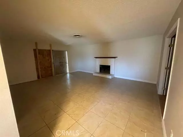 Victorville, CA 92395,14284 Arrowhead Drive