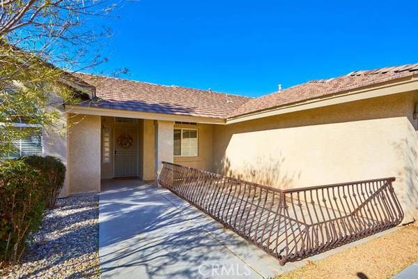 13802 Coachella Road, Apple Valley, CA 92307