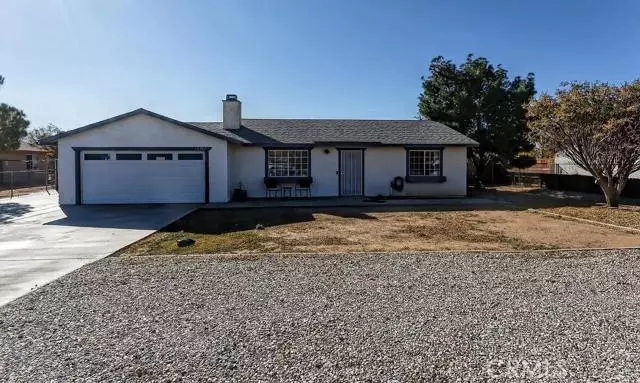 22947 Lone Eagle Court, Apple Valley, CA 92308