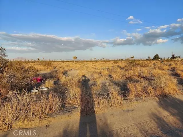 19101 Karst, El Mirage, CA 92301