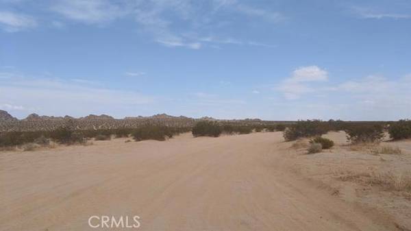 Lucerne Valley, CA 92356,0 Granite