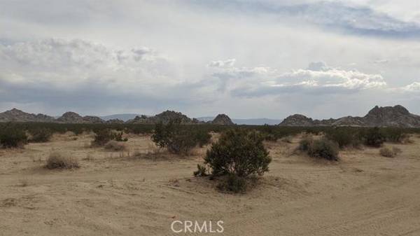 Lucerne Valley, CA 92356,0 Granite