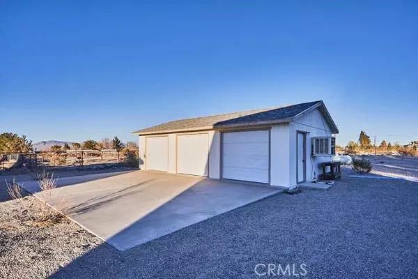 Lucerne Valley, CA 92356,9525 Visalia Avenue