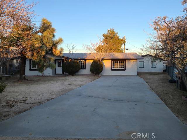 7177 Sunny Place, Yucca Valley, CA 92284