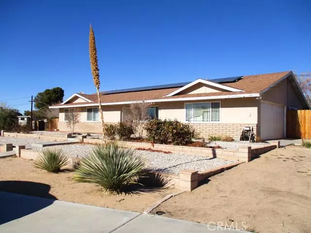 Apple Valley, CA 92307,18636 Otomian Road