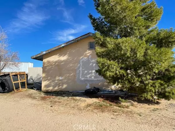 Apple Valley, CA 92307,24660 Cahuilla Road