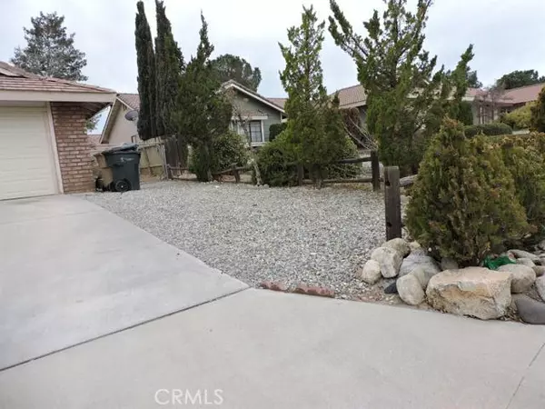 Hesperia, CA 92344,13577 Buena Vista Drive