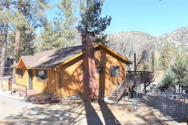 898 Lark Road, Wrightwood, CA 92397