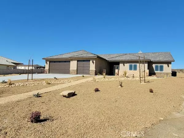 17864 Ohna Road, Apple Valley, CA 92307