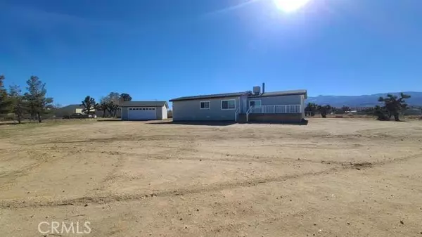 Phelan, CA 92371,5949 Coyote Road