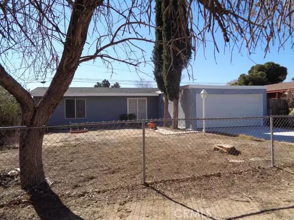 16325 LIVE OAK Street, Hesperia, CA 92345