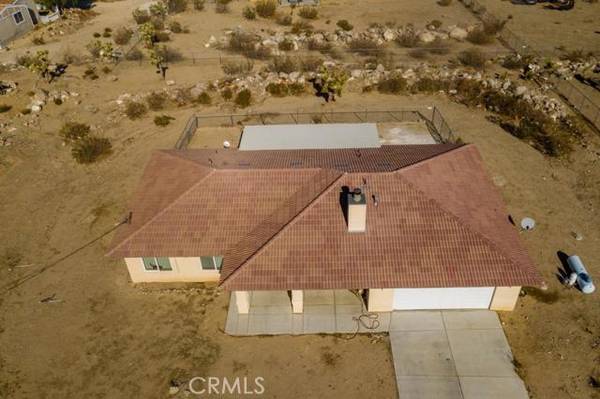 32562 Topaz Road, Lucerne Valley, CA 92356