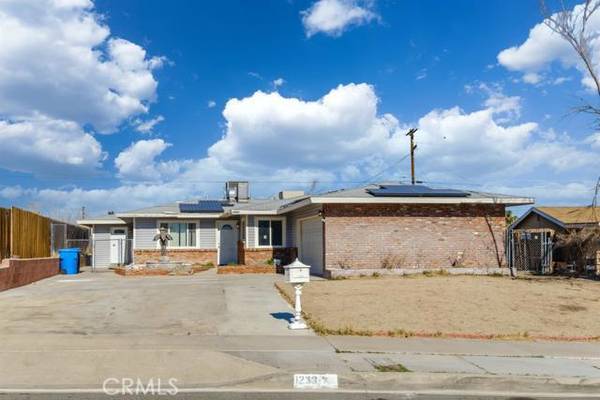 1233 E Elizabeth Street, Barstow, CA 92311