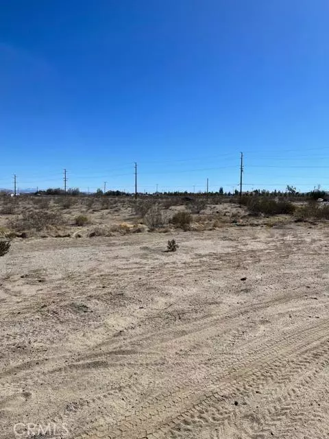 Phelan, CA 92371,0 Palmdale