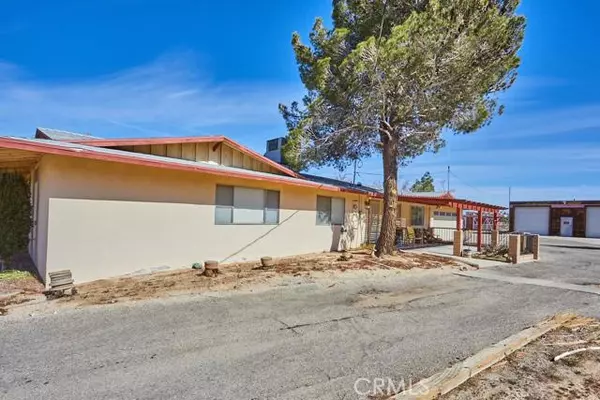 Apple Valley, CA 92308,9911 Central Road