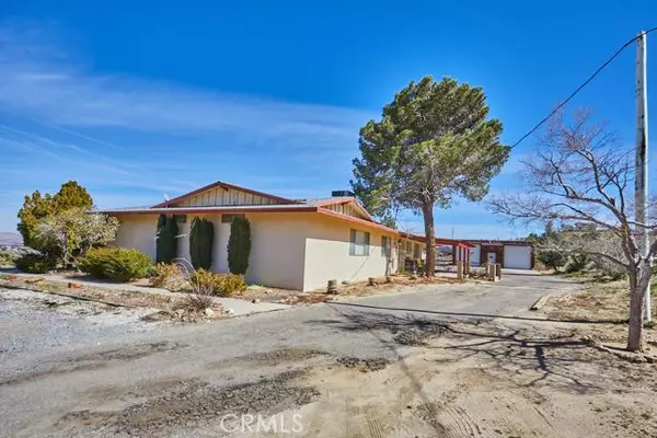 Apple Valley, CA 92308,9911 Central Road