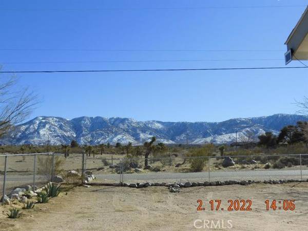 Lucerne Valley, CA 92356,32252 Emerald Road