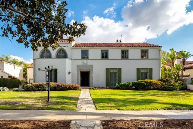 2202 La Mesa Drive, Santa Monica, CA 90402