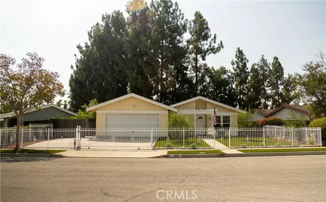 Azusa, CA 91702,696 W Lori Ann Avenue