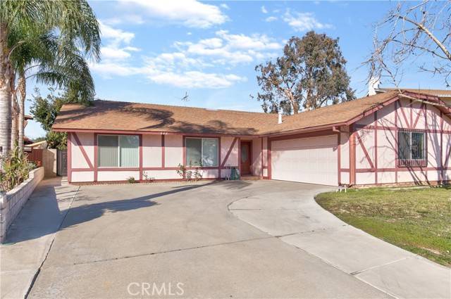 840 Hampshire Court, Pomona, CA 91768