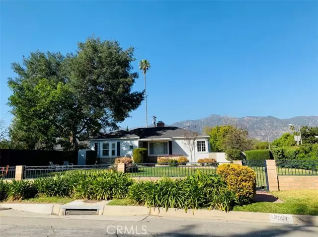 3961 Oakdale Street, Pasadena, CA 91107