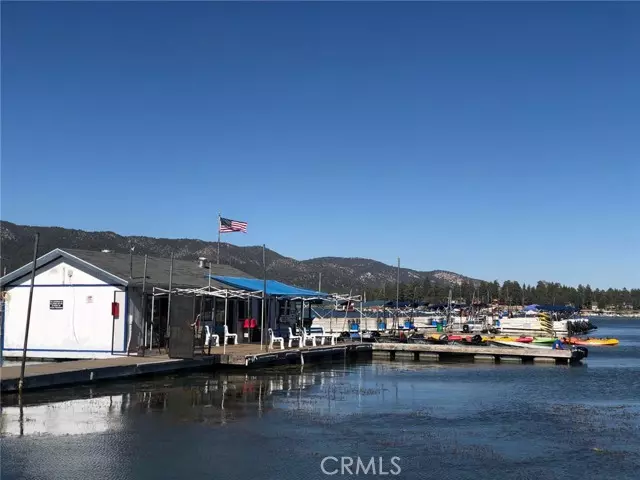 Big Bear Lake, CA 92315,40627 Simonds Drive