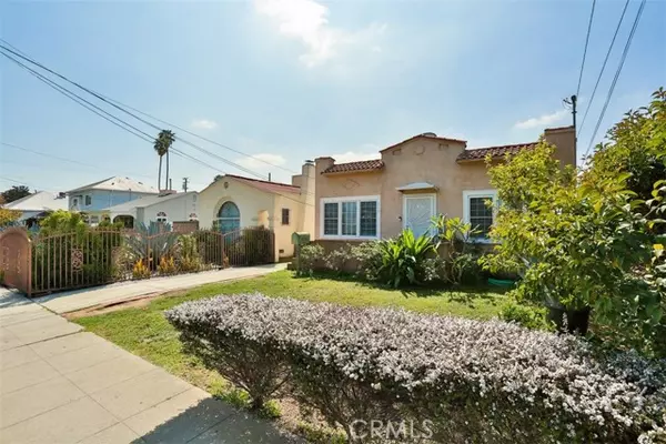 216 W Hillcrest Boulevard, Inglewood, CA 90301