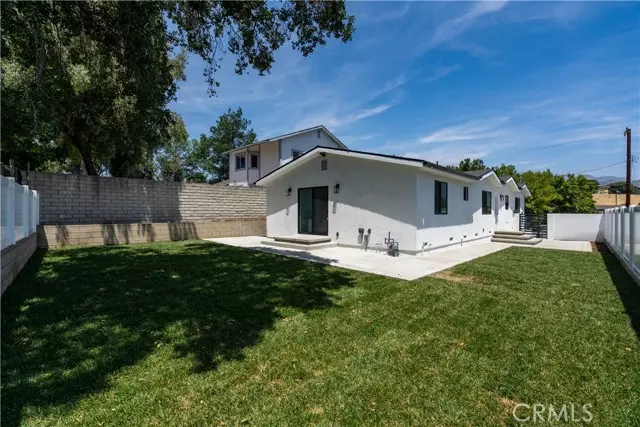 Sunland, CA 91040,10619 Franlie Drive