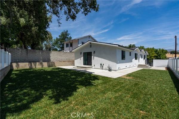 10619 Franlie Drive, Sunland, CA 91040