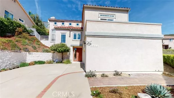 3805 Sky View Lane, Glendale, CA 91214