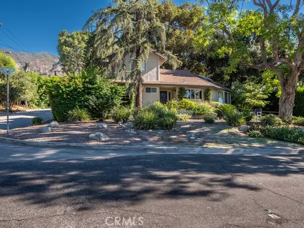 95 Olive Avenue, Sierra Madre, CA 91024