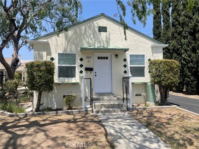 807 E Chevy Chase Drive, Glendale, CA 91205