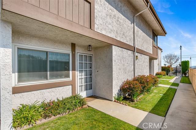 1043 E Huntington Drive #D, Monrovia, CA 91016