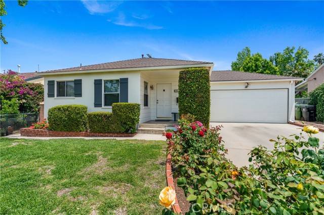 10234 McVine Avenue, Sunland, CA 91040