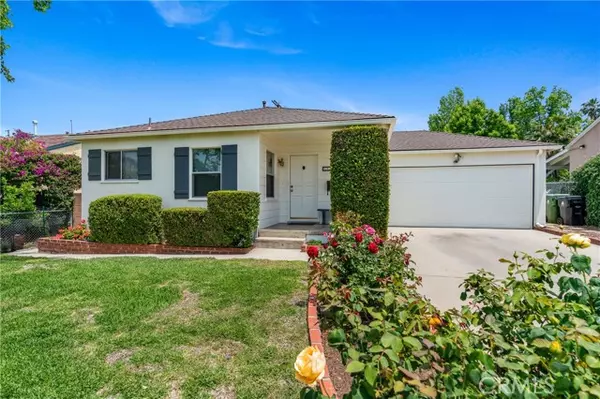 10234 McVine Avenue, Sunland, CA 91040