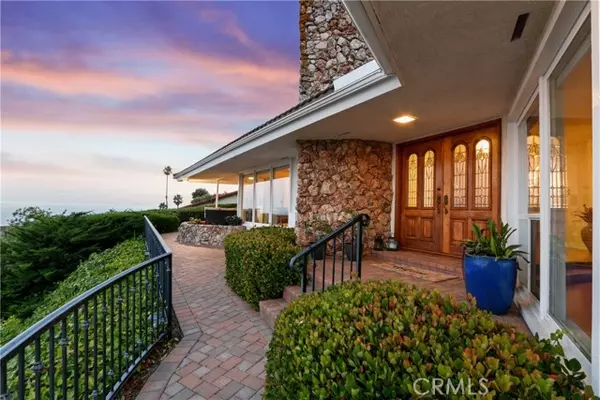 Rancho Palos Verdes, CA 90275,3420 Starline Drive