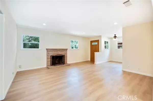 La Crescenta, CA 91214,3929 Franklin St