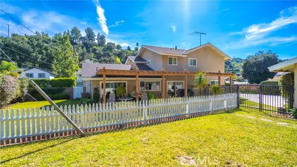 Glendora, CA 91740,647 Hunters Trail